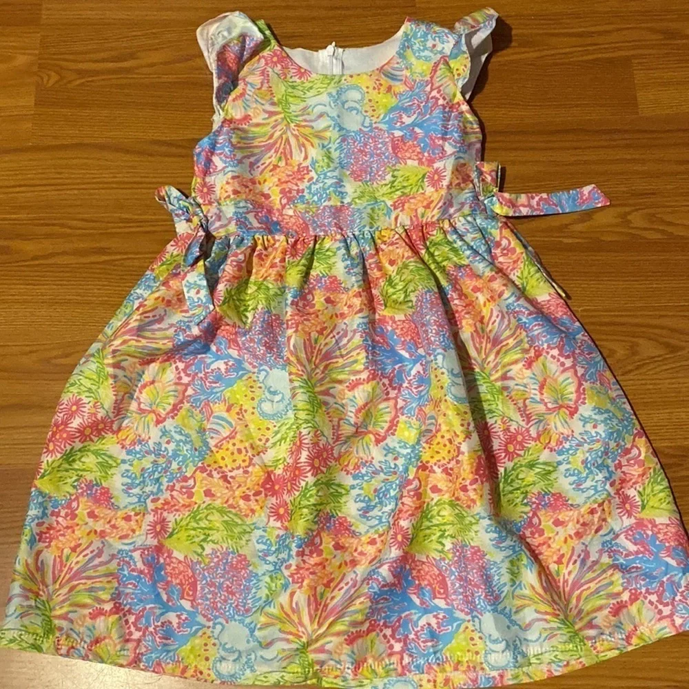 Sleeveless Dress size 6-7T ( CJ)